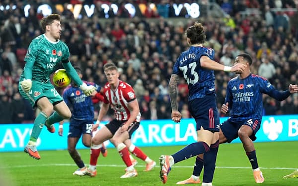 Vòng 11 Premier League 2025-26 chứng kiến điều gì đặc biệt?