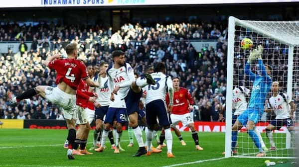 Vòng 11 Premier League 2025-26 chứng kiến điều gì đặc biệt?