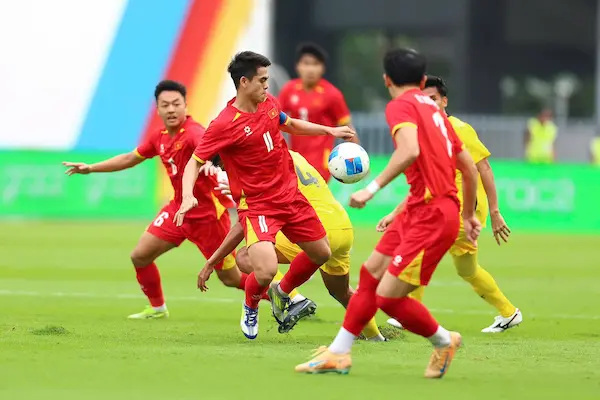 HLV Kim Sang-sik đã đặt mục tiêu gì cho U22 Việt Nam tại SEA Games 33?