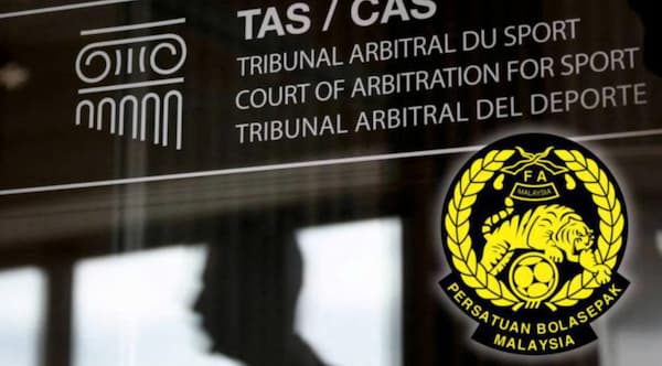 Bóng đá Malaysia trả giá đắt vì bê bối nhập tịch