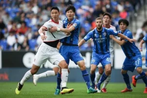 Soi kèo nhà cái Gimcheon Sangmu vs Ulsan Hyundai 14h30 ngày 1910 – K League