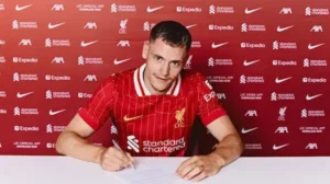 Premier League và 10 bản hợp đồng phá kỷ lục giá chuyển nhượng