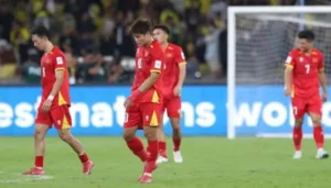Tuyển Việt Nam đã sai ở đâu trong trận thua Malaysia 0-4?