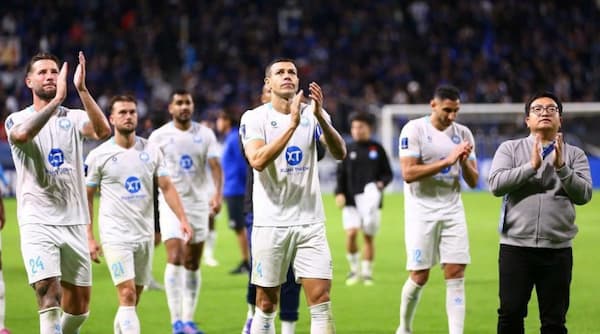 Dù thất bại, CLB Nam Định vẫn khiến Gamba Osaka bất ngờ với pha lập công lịch sử